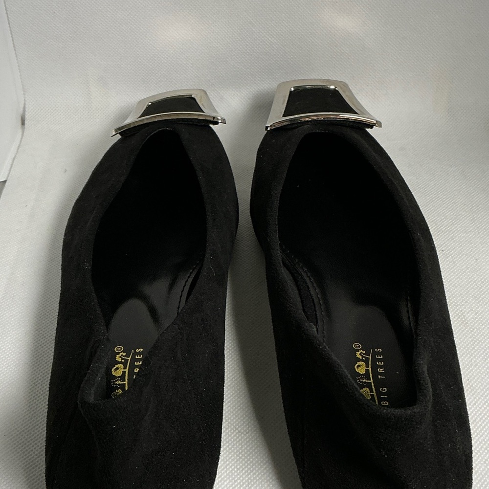 Seven Big Trees Black Suede Pointed Toe Flats Silver Buckle Size 9 - Picture 8 of 11